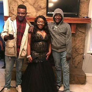 Meet your Posher, Yolanda